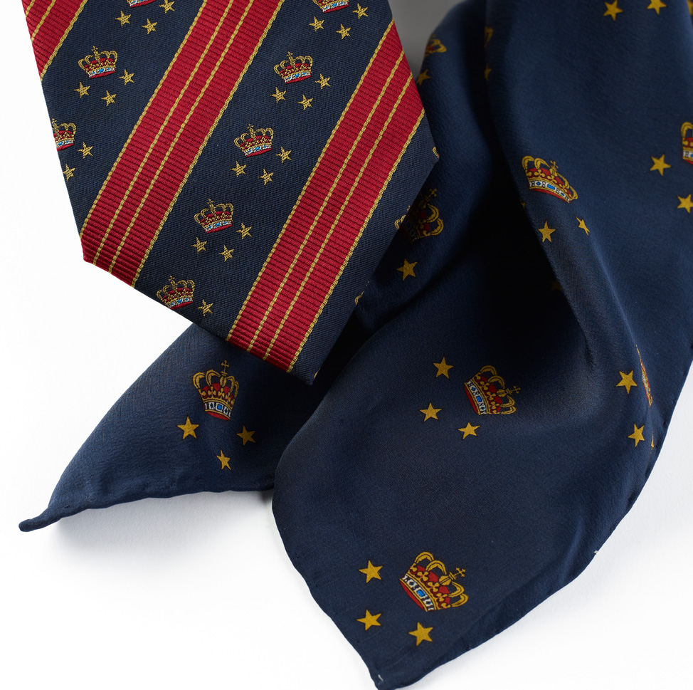 Tie and scarf in special design.